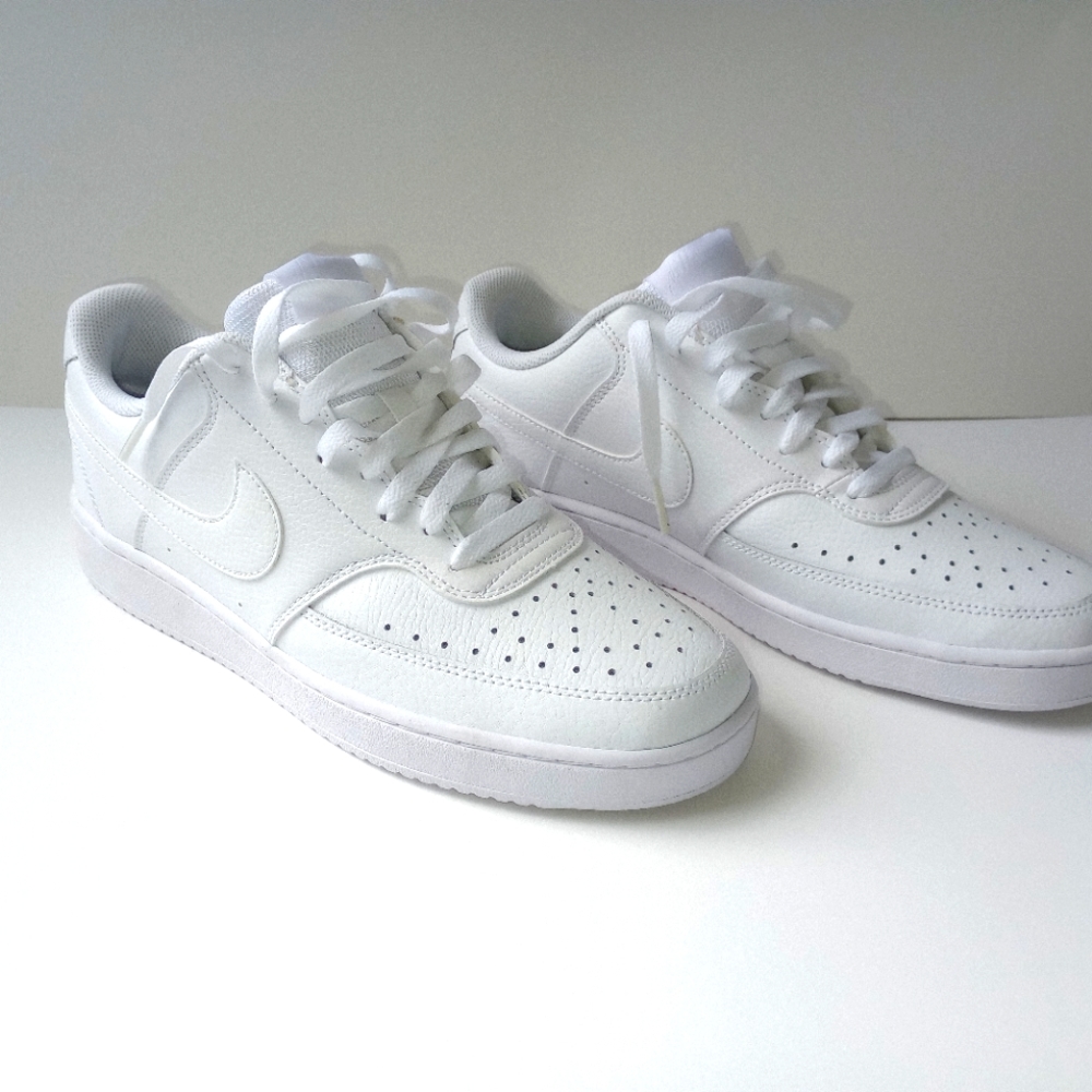 Men's White Nike Court Vision Low Size10 Sneakers